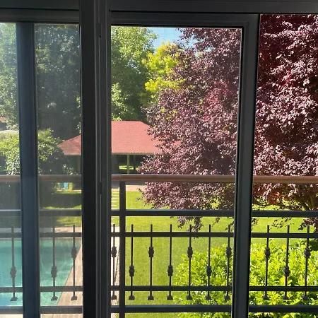 5 Bedroom Very Close To Balaton * Балатонкенезе